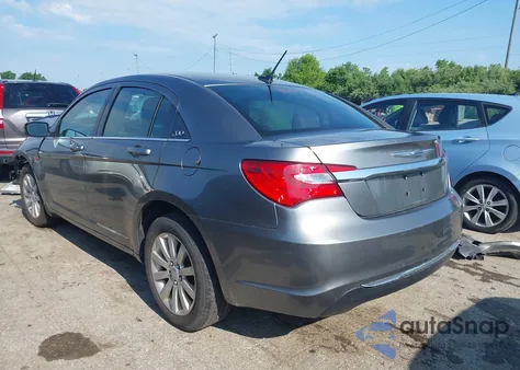 2013 Chrysler 200 Touring from USA, damaged, VIN 1C3CCBBB3DN649562